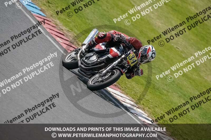 enduro digital images;event digital images;eventdigitalimages;mallory park;mallory park photographs;mallory park trackday;mallory park trackday photographs;no limits trackdays;peter wileman photography;racing digital images;trackday digital images;trackday photos